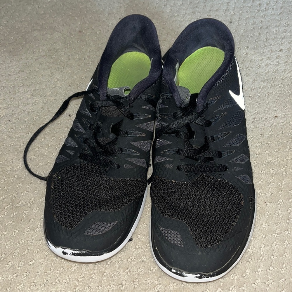 Nike black and white running shoes